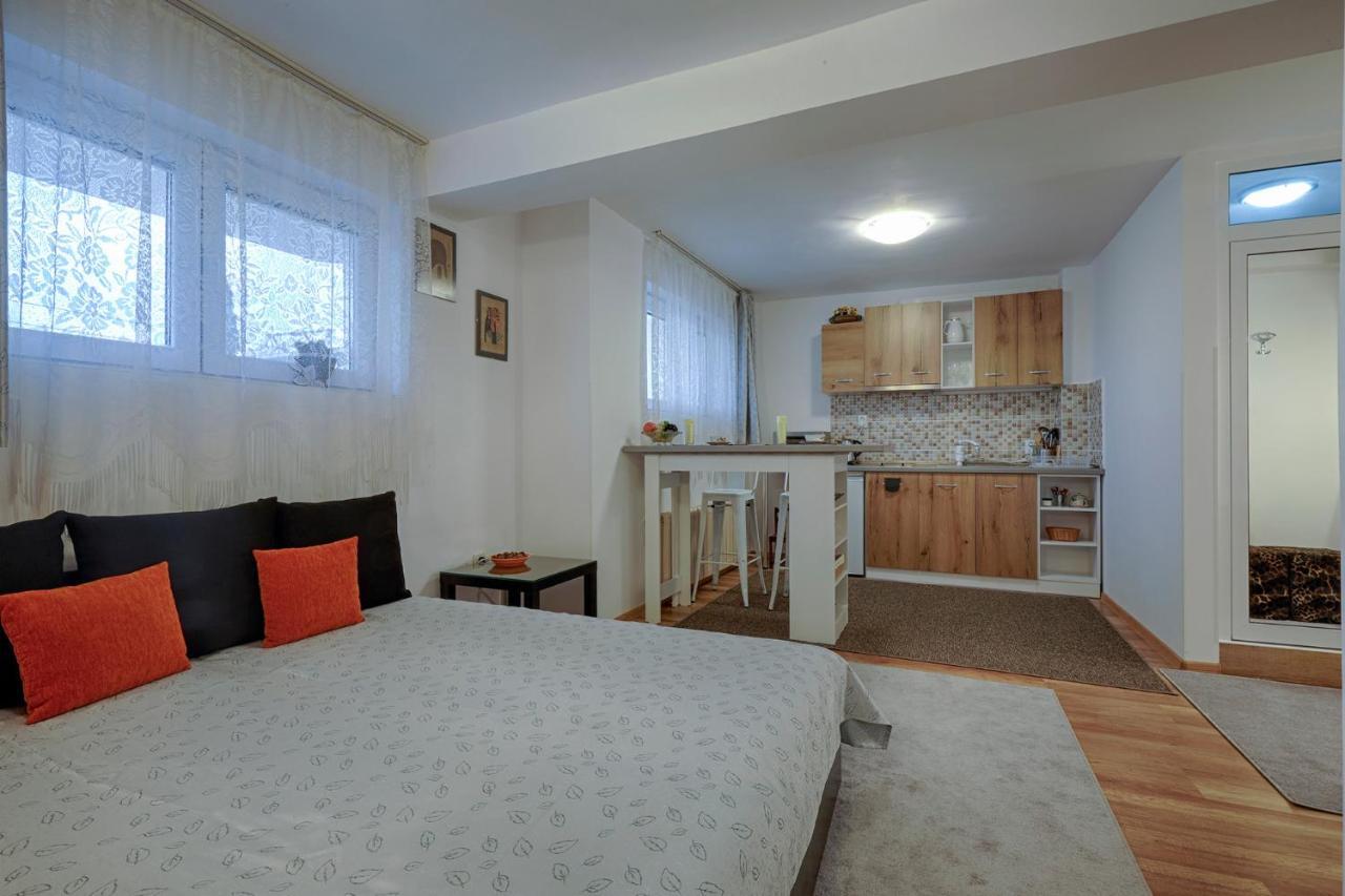 Kabakum Apartments Alen Mak Золоті Піски Екстер'єр фото